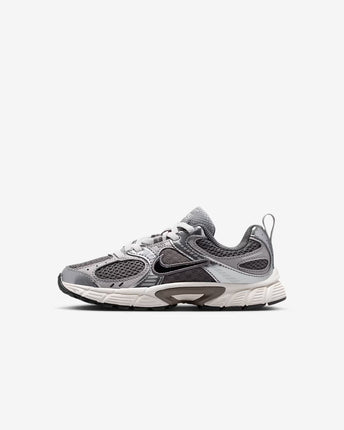 NIKE V5 RNR BG - HQ6411-200