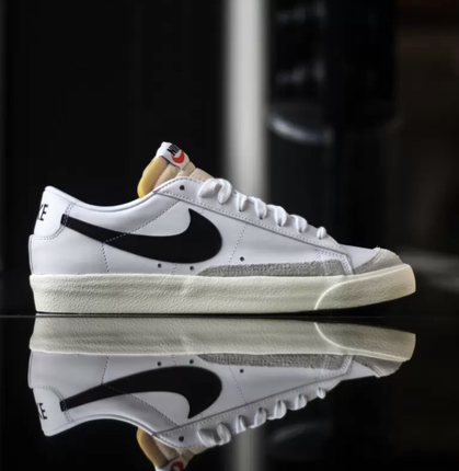 BLAZOR LOW '77 VINTAGE - WHT/BLK - DA6364-101