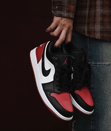 M AIR JORDAN 1 LOW - 553558-161