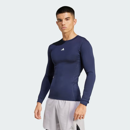 M TECHFIT COMPRESSION TRAINING LONG SLEEVE TEE  NAVY -JE6705