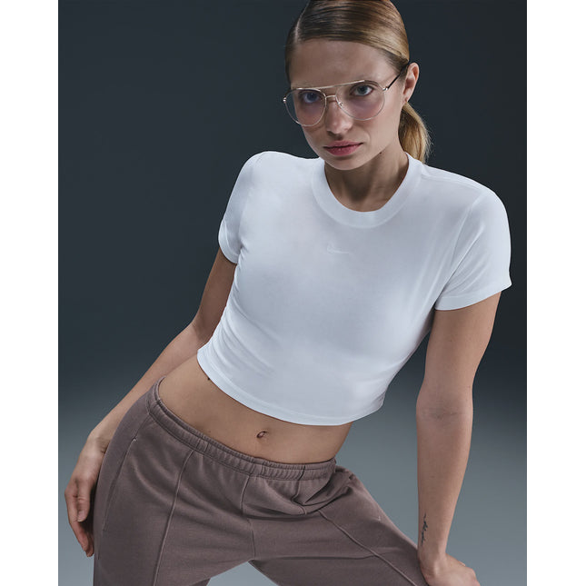 Sportswear Chill Knit Women's Cropped T-Shirt  - HF9538-100