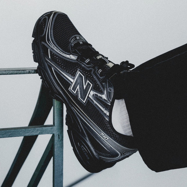 NB 740 - Black / Silver Metallic - U740BM2