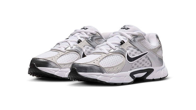 Nike V5 RNR Older Kids - HQ6411-100