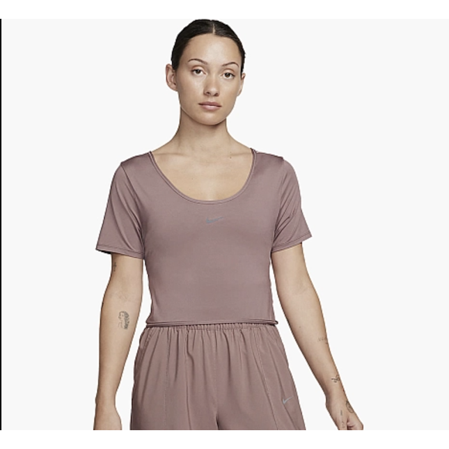 W Nike One Classic Dri-FIT Short-Sleeve Cropped Twist Top - FN2851-208