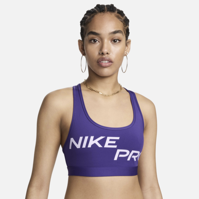 Women's Nike Swoosh Top - FN2749-547