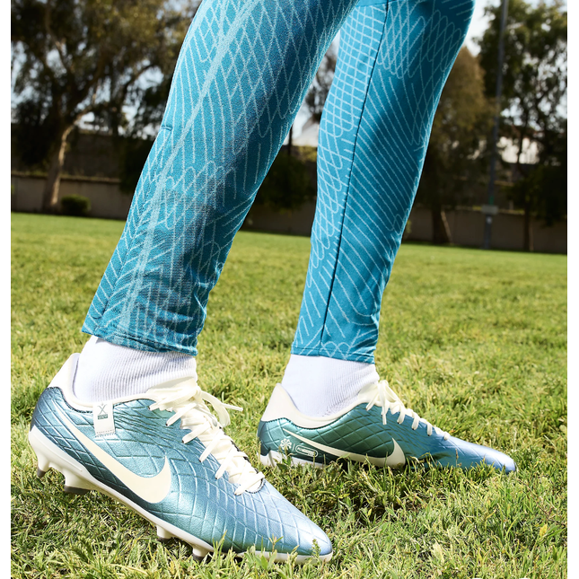 Nike Tiempo Emerald Legend 10 Academy FG/MG - FQ3243 300