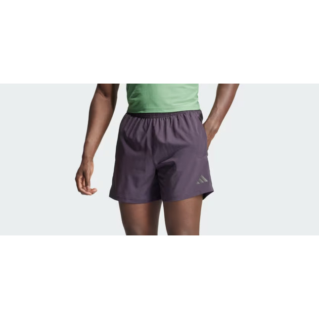 M OWN THE RUN SHORTS - IY0709