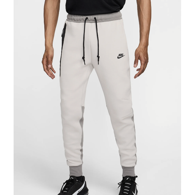 Nike Sportswear Tech Fleece Men's Joggers - FB8002-014