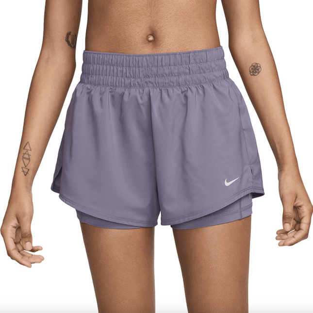 Nike One Women's Dri-FIT Mid-Rise 8cm (approx.) 2-in-1 Shorts - DAYBREAK -DX6012-509
