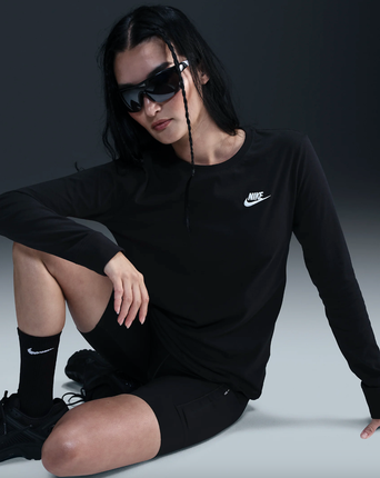 W Nike Sportswear Club Long-Sleeve T-Shirt - BLACK -HF0780-010