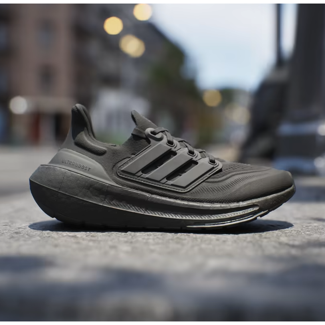 W ULTRABOOST LIGHT SHOES BLACK - GZ5166