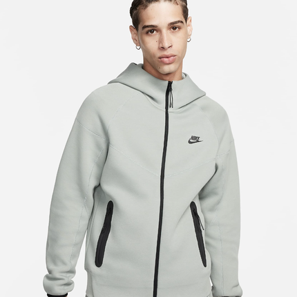 Nike Sportswear Tech Fleece Windrunner Men's Full-Zip Hoodie - FB7921-330