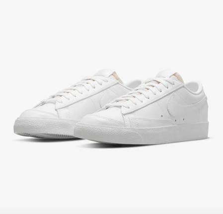 W Nike Blazer Low '77 LTHR - WHITE - DC4769-101